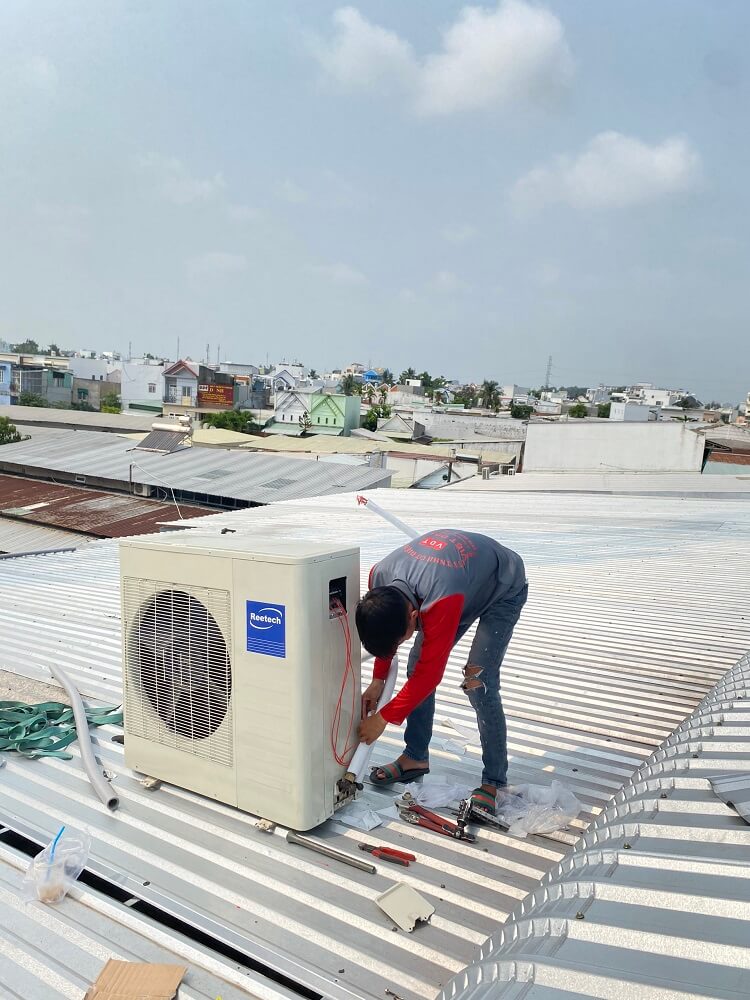 Nhận lắp đặt máy lạnh âm trần cửa hàng tiện lợi