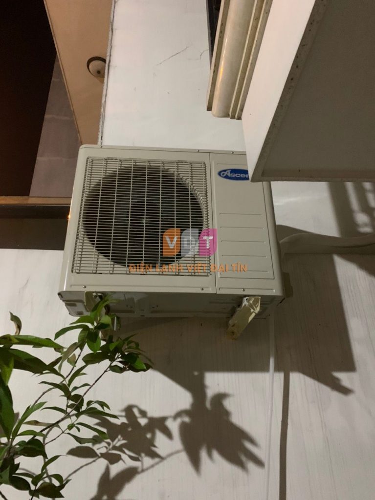 Đơn vị Thi công lắp đặt máy lạnh tủ đứng quận 12