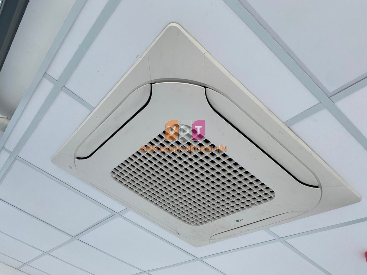 Địa chỉ bán máy lạnh âm trần đồng nai